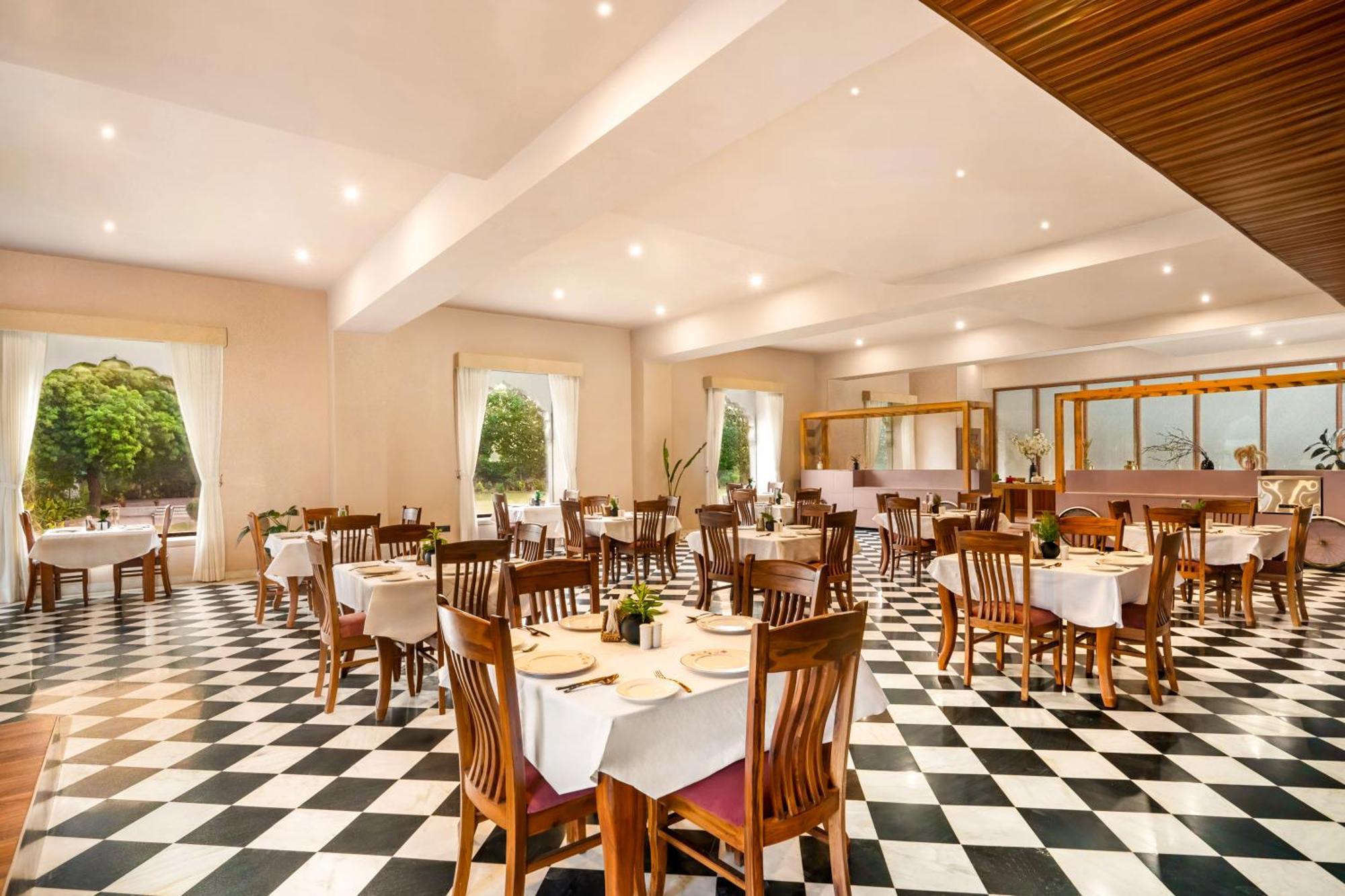 Zana Luxury Forest Resort, Ranthambore Савай Мадхопур Екстериор снимка